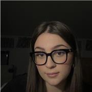 Mi chiamo Melissa e attualmente studio scienze della comunicazione